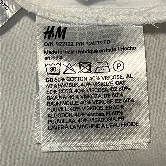 H&M Cropped White Buttondown - Picture 10 of 12
